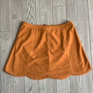 Suede camel skirt with scalloped edge